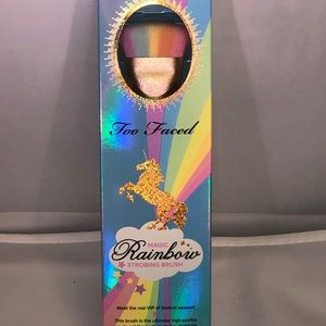 Too Faced Cosmetics Magic Rainbow Strobing Brush.